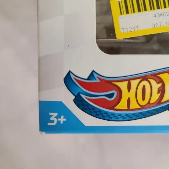 Batman Catwoman Robin Harley Quinn Racer Verse Mini Vehicles - 4 Pack - Picture 8 of 8